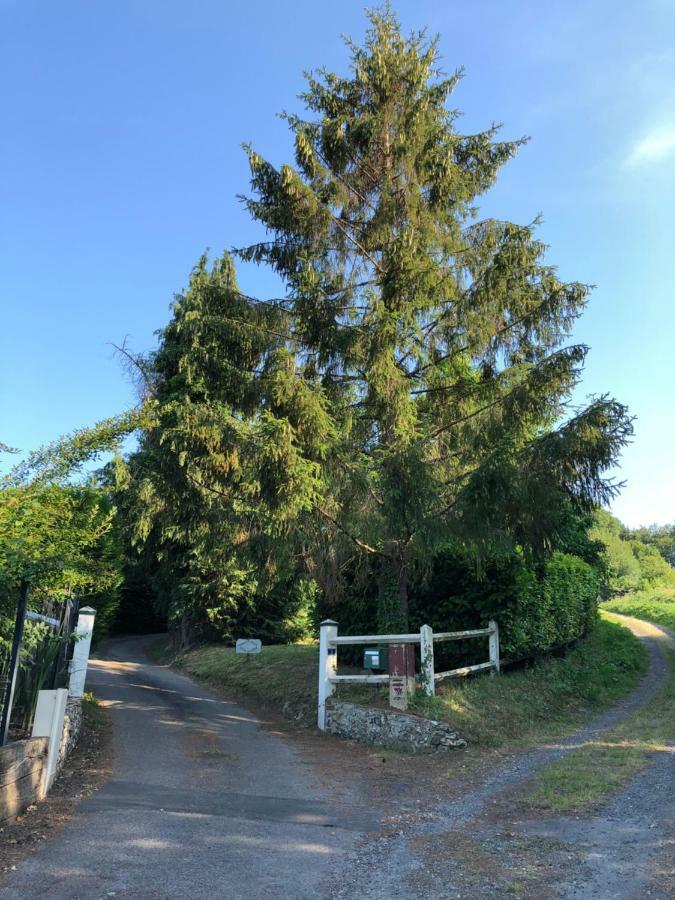 Aux Lettres Du Lavoir La Rivière-Saint-Sauveur Eksteriør bilde
