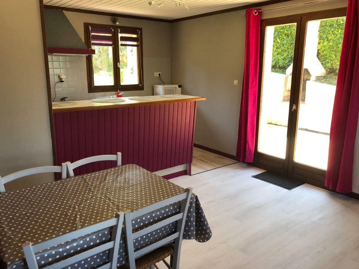 Aux Lettres Du Lavoir La Rivière-Saint-Sauveur Eksteriør bilde