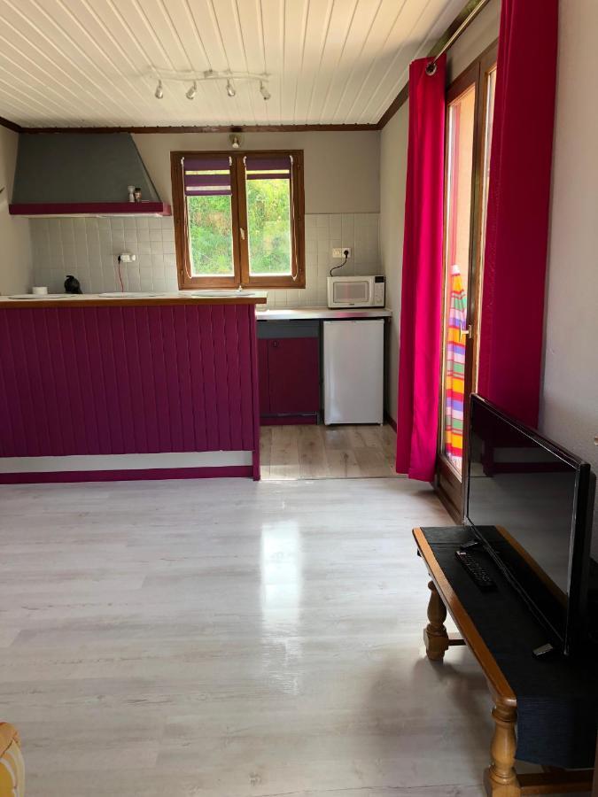 Aux Lettres Du Lavoir La Rivière-Saint-Sauveur Eksteriør bilde